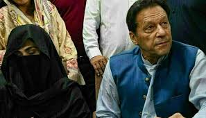 عمران خان اور بشریٰ بی بی کی توشہ خانہ ٹوکیس میں متفرق درخواستیں سماعت کیلئے منظور