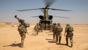 امریکی فوج کی بغداد کے فوجی اڈے سے انخلا کی تیاری، ہتھیار تباہ کرنا شروع کردیے