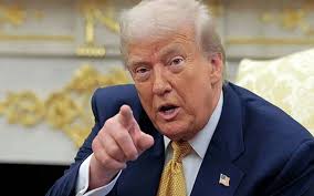 ٹرمپ حکومت کی امریکی میڈیا کو سخت دھمکی