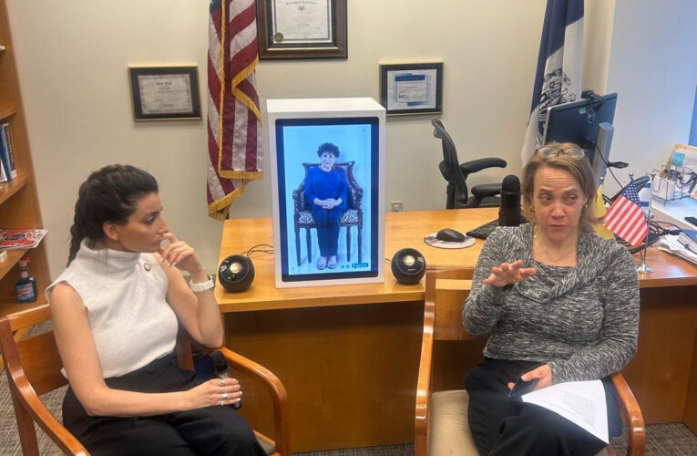 Inna Vernikov Reviews Innovative Holocaust Education Program with The Blue Card