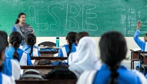 پہلی سے پانچویں جماعت تک نیا تعلیمی نصاب نافذ کرنے کا فیصلہ