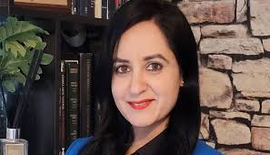 برٹش پاکستانی خاتون نواحی کونسل سے پہلی مسلمان کونسلر منتخب